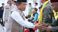 lepas kloter perdana keberangkatan haji 2026 provinsi jambi, gubernur al haris tegaskan komitmen pelayanan terbaik untuk jema'ah