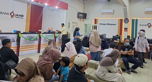 mau ganti kartu atau pin atm bank jambi sabtu 16 mei 2026 ini tetap buka layanan terbatas mau ganti kartu atau pin atm bank jambi sabtu 16 mei 2026 ini tetap buka layanan terbatas