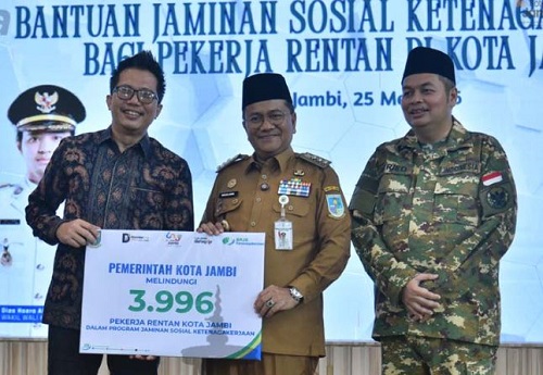 pemkot jambi perluas kartu bahagia, 3.996 pekerja rentan kini gratis bpjs ketenagakerjaan pemkot jambi perluas kartu bahagia, 3.996 pekerja rentan kini gratis bpjs ketenagakerjaan
