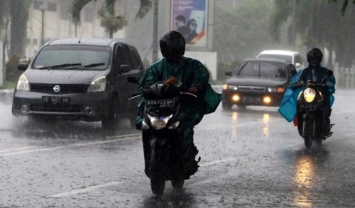 prakiraan cuaca bmkg hari ini kota kota besar indonesia didominasi hujan