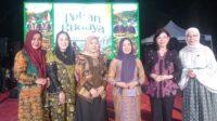 Hj Hesnidar Haris Harapkan Pekan Budaya Jadi Benteng Generasi Muda dari Budaya Luar