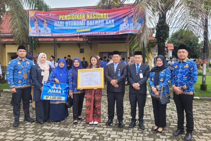 Siswa Jambi Raih Prestasi Nasional, Plt Kadisdik Umar Sampaikan Apresiasi