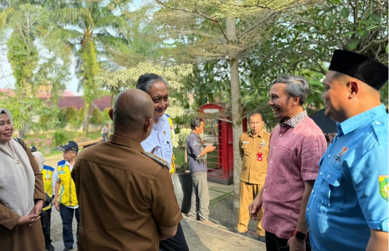 Bertemu di Bungo, Edi Purwanto Minta Menteri PU Bangun 7 Jembatan yang Rusak Akibat Banjir Bandang