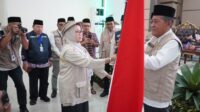 Pesan Wagub Sani Saat Lepas 444 JCH BTH 20, Sempurnakan Rukun Haji, Doakan Jambi dari Tanah Suci