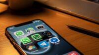 Aplikasi Pesan Instan Terbaik 2026 Paling Aman Anti Sadap: Fitur Rahasia WA Telegram Signal, Irit Kuota, Bisa Kirim File 2GB + Resep Roti Kukus Cokelat 3 Bahan Buat Teman Begadang Chat