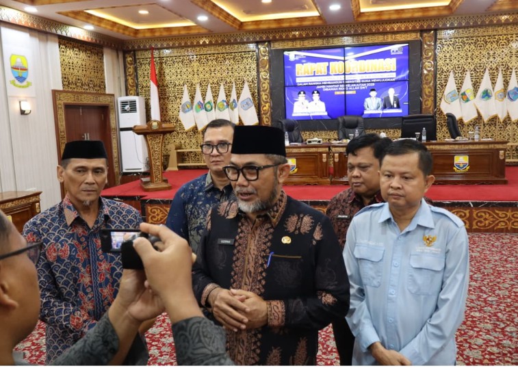 Sekda Sudirman Tegaskan Pemprov Berkomitmen Memperkuat Keterbukaan Informasi Publik
