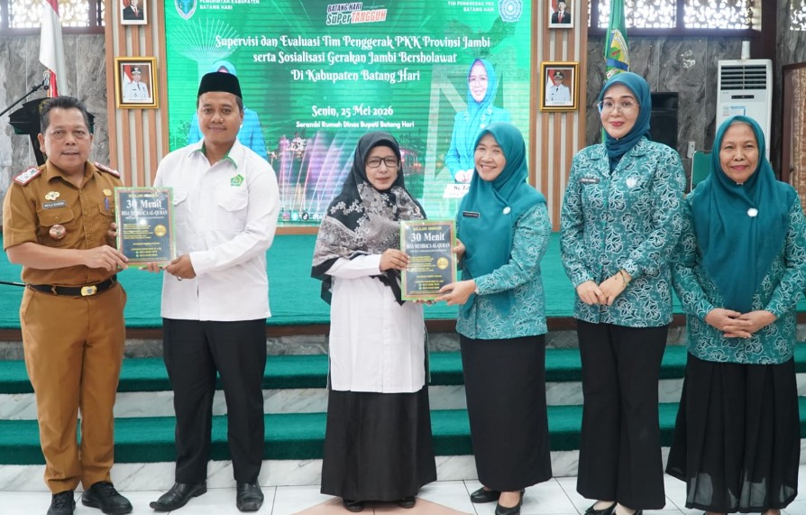 Hj. Hesnidar Haris: TP-PKK Berkomitmen Perkuat Nilai Religius Daerah Melalui “Gerakan Jambi Bersholawat” Hj. Hesnidar Haris: TP-PKK Berkomitmen Perkuat Nilai Religius Daerah Melalui “Gerakan Jambi Bersholawat”