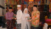 Bupati Merangin, M. Syukur, bersama Wakil Bupati, A. Khafidh, hadir langsung untuk bertindak sebagai saksi dalam prosesi akad nikah putri dari Sekda Merangin, Zulhifni, S.T., M.E.