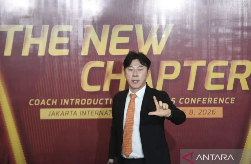 Shin Tae-yong Resmi Jadi Pelatih Persija Shin Tae-yong Resmi Jadi Pelatih Persija
