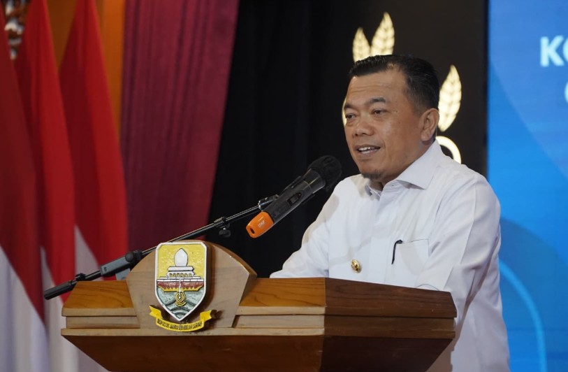 Gubernur Al Haris Tegaskan Dukungan Pemerintah terhadap Kontigen PESPARAWI Provinsi Jambi Gubernur Al Haris Tegaskan Dukungan Pemerintah terhadap Kontigen PESPARAWI Provinsi Jambi