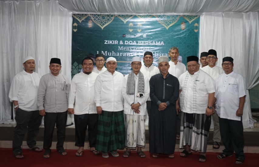 Zikir Akbar Bergema di PTPN IV Regional IV Zikir Akbar Bergema di PTPN IV Regional IV
