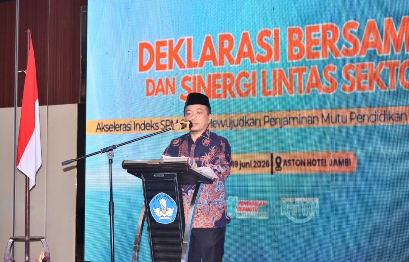 Gubernur Al Haris: Pemprov Jambi Dukung Penuh Program Kemendikdasmen Wujudkan Pendidikan Berkualitas dan Merata Gubernur Al Haris: Pemprov Jambi Dukung Penuh Program Kemendikdasmen Wujudkan Pendidikan Berkualitas dan Merata