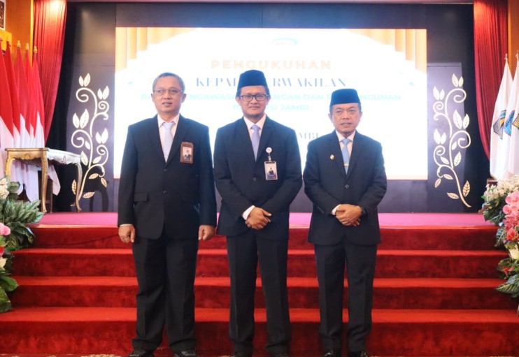Kukuhkan Pejabat BPKP, Gubernur Al Haris Pertegas Komitmen Bersama Kawal Keuangan Daerah Kukuhkan Pejabat BPKP, Gubernur Al Haris Pertegas Komitmen Bersama Kawal Keuangan Daerah