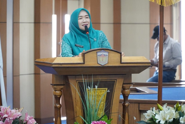 Sosialisasikan Gerakan Jambi Bersholawat di Sungai Penuh, Hj. Hesti Haris Tegaskan Sholawat Jadi Amal Nyata Sosialisasikan Gerakan Jambi Bersholawat di Sungai Penuh, Hj. Hesti Haris Tegaskan Sholawat Jadi Amal Nyata