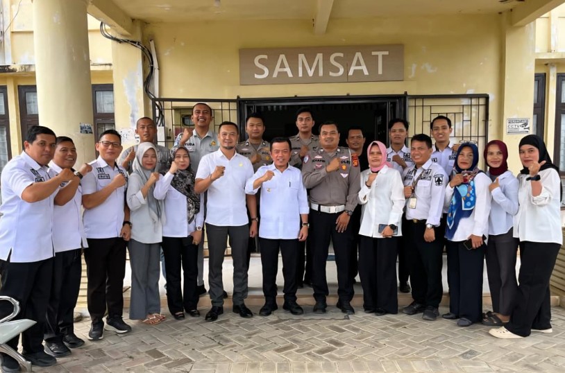Tinjau Samsat Tebo, Al Haris : Tekankan Pelayanan Nyaman, Inovasi Pajak, dan Integritas Petugas Tinjau Samsat Tebo, Al Haris : Tekankan Pelayanan Nyaman, Inovasi Pajak, dan Integritas Petugas