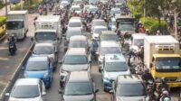 Ini Cara Jitu Hemat BBM Saat Terjebak Macet yang Wajib Dicoba Pengendara