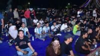nobar final piala dunia 2026 di tugu keris siginjai, wali kota jambi puji antusiasme warga nobar final piala dunia 2026 di tugu keris siginjai, wali kota jambi puji antusiasme warga