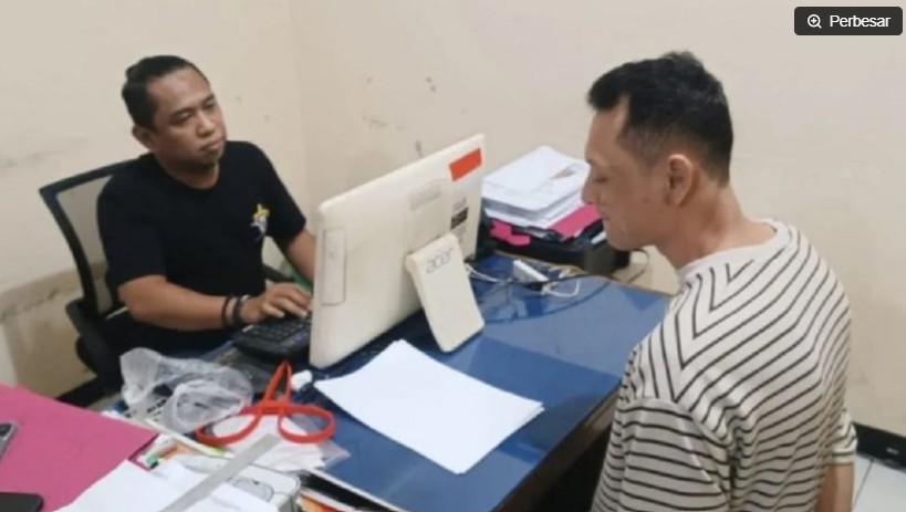 Viral Bang Jago Jagakarsa! Acak Pukul Pengendara Tanpa Sebab, Tes Urine Polisi Bongkar Fakta Mengejutkan Viral Bang Jago Jagakarsa! Acak Pukul Pengendara Tanpa Sebab, Tes Urine Polisi Bongkar Fakta Mengejutkan