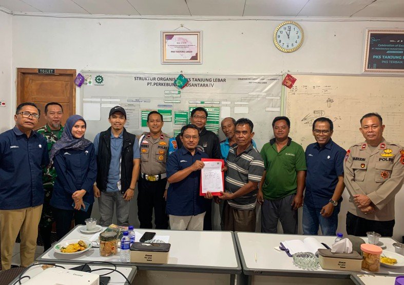 Tegas! PKS Tanjung Lebar PTPN IV Regional IV Tolak TBS Ilegal, Gandeng Kepolisian Amankan Rantai Pasok Tegas! PKS Tanjung Lebar PTPN IV Regional IV Tolak TBS Ilegal, Gandeng Kepolisian Amankan Rantai Pasok