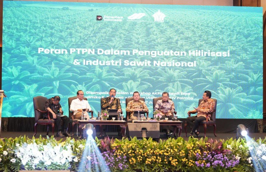 Kementan Dukung PalmCo Percepat Hilirisasi, Produktivitas Sawit Rakyat Jadi Kunci Kementan Dukung PalmCo Percepat Hilirisasi, Produktivitas Sawit Rakyat Jadi Kunci