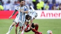 Lionel Messi Akhirnya Bertemu Inggris, Duel Bersejarah Panaskan Semifinal Piala Dunia 2026 Lionel Messi Akhirnya Bertemu Inggris, Duel Bersejarah Panaskan Semifinal Piala Dunia 2026
