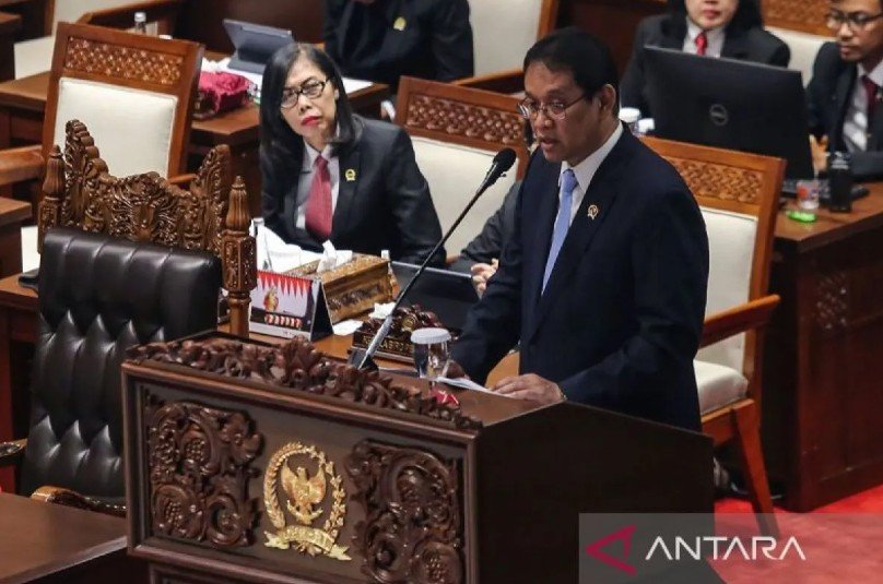 Pemerintah Pastikan Pajak Tak Naik! Menkeu Purbaya Beberkan Strategi Baru Tingkatkan Penerimaan Negara