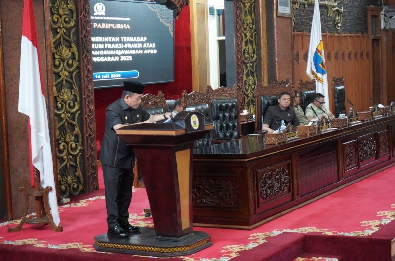 Gubernur Al Haris Jawab Pandangan Umum Fraksi DPRD: Komitmen Perkuat Tata Kelola dan Kesejahteraan Masyarakat