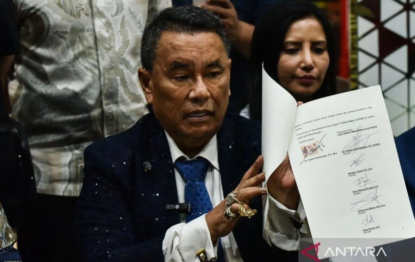 Hotman Paris Buka Suara Soal Isu Febrie Adriansyah Terima Uang dari Tan Kian, Ini Fakta Sebenarnya