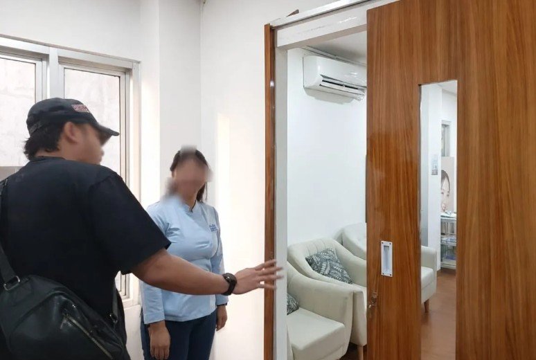 WNA Vietnam Nekat Jadi Dokter Ilegal di Jaksel, Berakhir Dideportasi Imigrasi