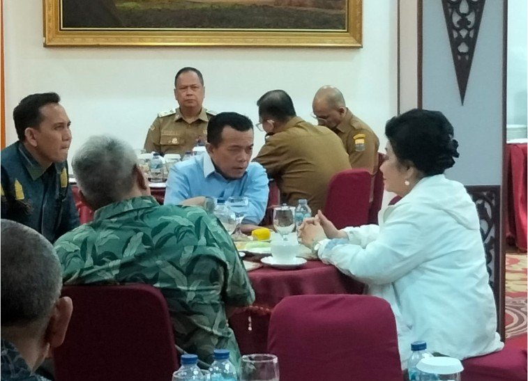 Gubernur Al Haris Terima Audiensi Ketua Umum DPP Walubi Siti Hartati Murdaya, Bahas Kerukunan dan Pemberdayaan Umat