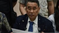Hotman Paris Mendadak Mundur Dampingi Eks Jampidsus Febrie Adriansyah, Ada Apa? Hotman Paris Mendadak Mundur Dampingi Eks Jampidsus Febrie Adriansyah, Ada Apa?