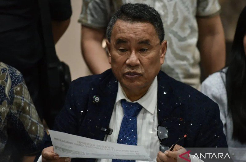 Hotman Paris Mendadak Mundur Dampingi Eks Jampidsus Febrie Adriansyah, Ada Apa?