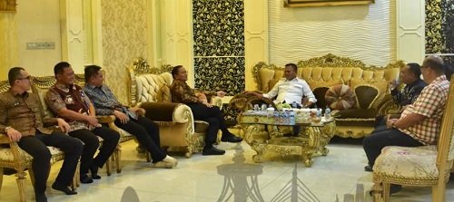 tertarik inovasi kota jambi, pemkot prabumulih siap replikasi sistem keamanan rt dan kebersihan