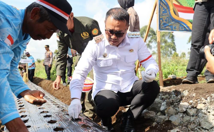 Gerakan Penanaman Serentak Percepatan Swasembada Bawang Putih Nasional