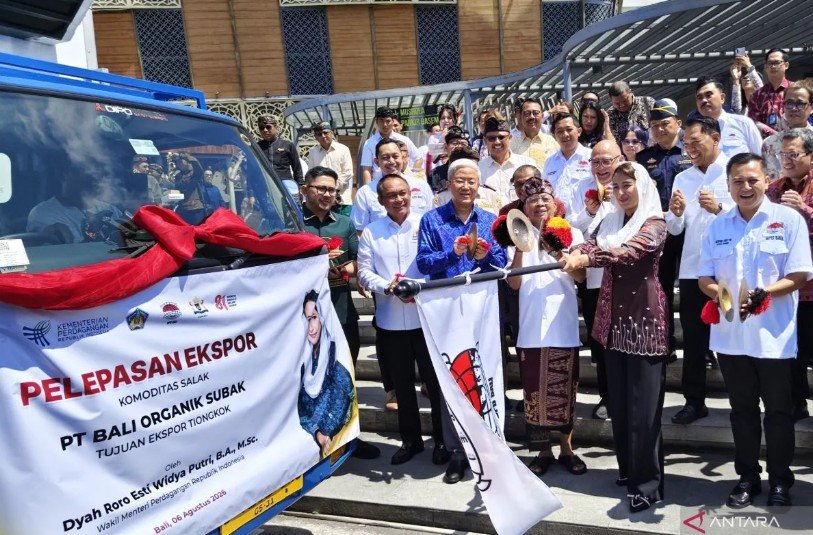 3,5 Ton Salak di Ekspor ke China Senilai Rp232,92 Juta