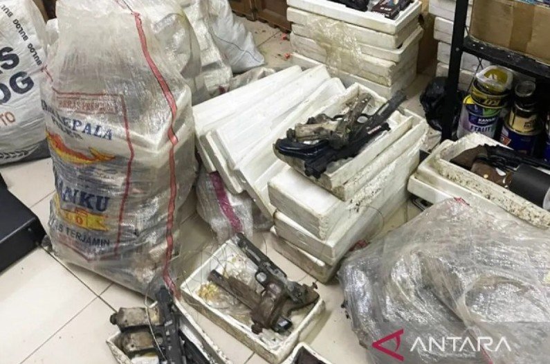 Ratusan Senpi yang Ditemukan di Sekolah Miliki Izin