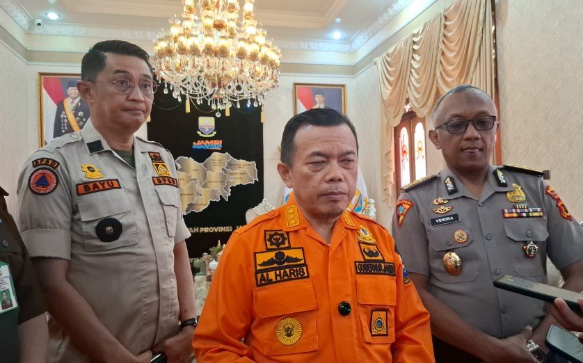 Di Hadapan Pemerintah Pusat, Gubernur Al Haris Pastikan Satgas Karhutla Terus Bekerja Padamkan Titik Api
