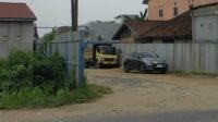 Konflik Stockpile Pasir Penyengat Olak: Dinas ESDM dan LH Cuek, Warga Bakal Lapor ke Gubernur Jambi Konflik Stockpile Pasir Penyengat Olak: Dinas ESDM dan LH Cuek, Warga Bakal Lapor ke Gubernur Jambi
