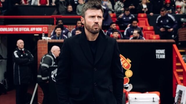 Carrick Nilai Man United Tidak Diuntungkan dengan Hadapi Tim Promosi