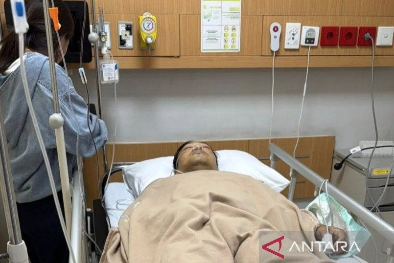 Kena Pecahan Kaca, Polisi Terluka Saat Penggerebekan Gudang Udang Palsu
