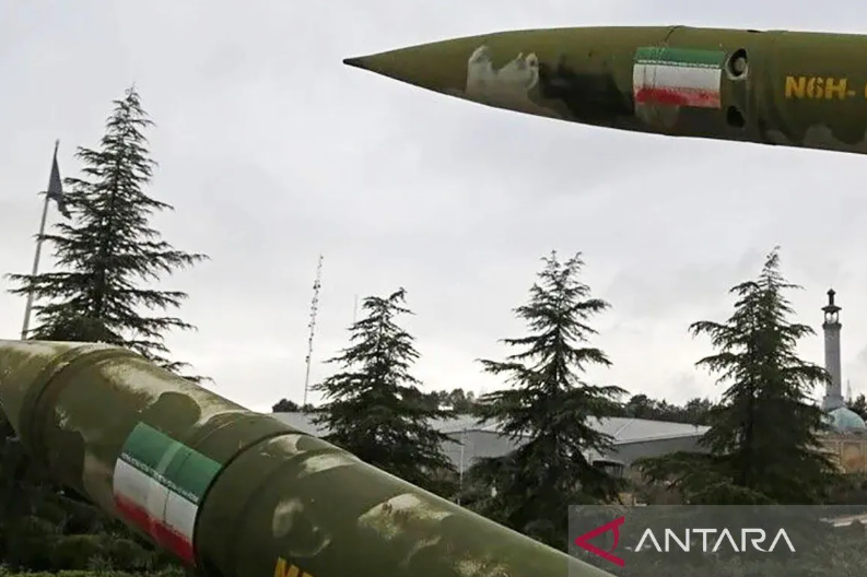 Iran Gandakan Produksi Senjata