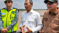 Edi Purwanto (tengah). Edi Purwanto (tengah).