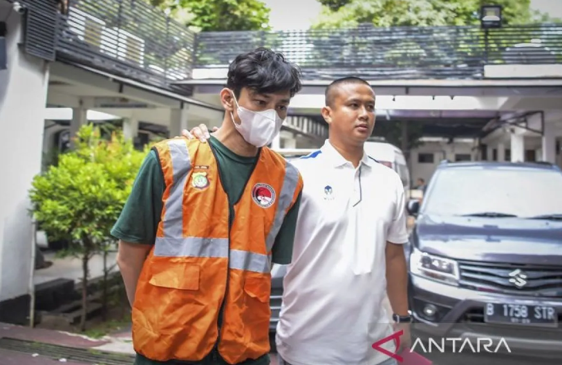 Lagi, Artis Revaldo Ditangkap Kasus Narkoba