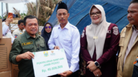 Gubernur Al Haris Datangi Korban Kebakaran di Lagan Tengah Tanjabtim, Bantu Biaya Pembangunan Rumah Warga Gubernur Al Haris Datangi Korban Kebakaran di Lagan Tengah Tanjabtim, Bantu Biaya Pembangunan Rumah Warga