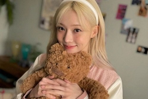 alami herpes zoster saat tur, winter aespa minta maaf batal sapa penggemar