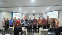 Langkah konkret membenahi tata kelola birokrasi dan mutu pelayanan publik terus dipacu Pemerintah Kabupaten Merangin. Hal itu ditunjukkan langsung melalui kunjungan kerja pimpinan daerah ke Markas Besar Badan Kepegawaian Negara (BKN) Pusat di kawasan Cililitan, Jakarta Timur, Sabtu (19/9/2026).