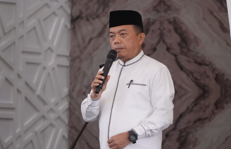 Gubernur Al Haris: Kekuasaan Milik Allah, Perbanyak Shalawat