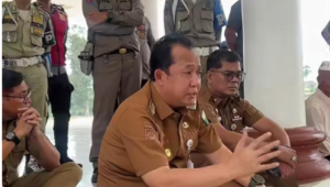 BBS Turun Langsung Temui Warga, Persoalan PT SATU Siap Dikawal Pemkab Muaro Jambi