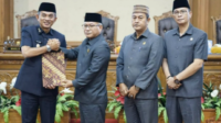 DPRD Muaro Jambi Setujui Pertanggungjawaban APBD 2025 dan Sahkan Empat Ranperda DPRD Muaro Jambi Setujui Pertanggungjawaban APBD 2025 dan Sahkan Empat Ranperda