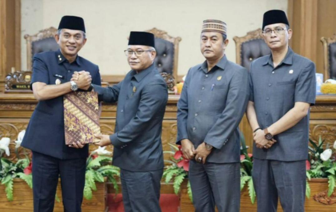 DPRD Muaro Jambi Setujui Pertanggungjawaban APBD 2025 dan Sahkan Empat Ranperda